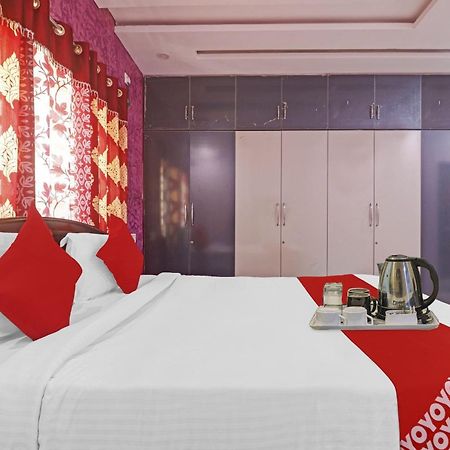 Hotel O Royal Stay Near Mantra Mall Haidar Sahibguda Bagian luar foto