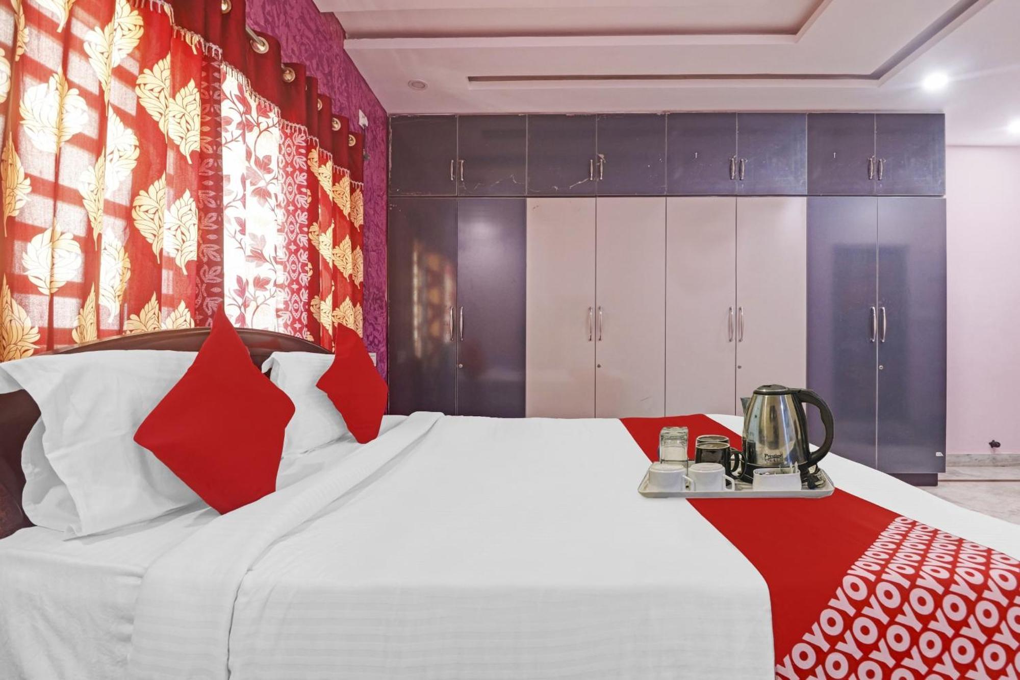 Hotel O Royal Stay Near Mantra Mall Haidar Sahibguda Bagian luar foto